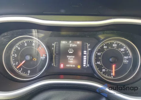 2018 Jeep Cherokee Latitude Plus 4X4 из США, поврежденный, VIN 1C4PJMLX8JD514992